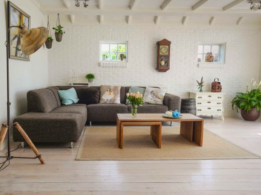 How to Make a Room Look Bigger With Flooring 535x400 1